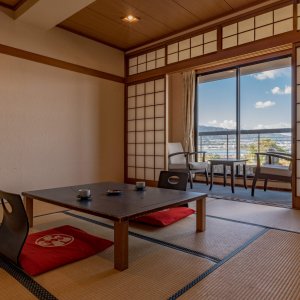 琵琶湖一望！和室8-10畳